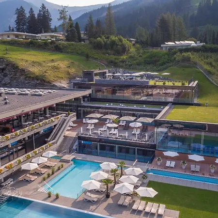 Thermenhotel Krone - Next To Skilift *