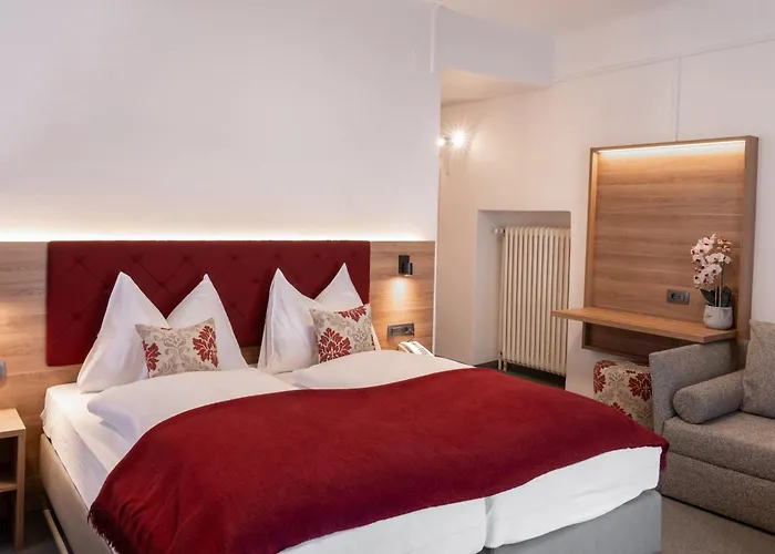 Thermenhotel Krone - Inklusive Felsentherme * באד גסטיין