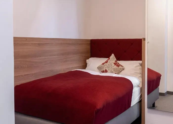 Thermenhotel Krone - Inklusive Felsentherme * באד גסטיין