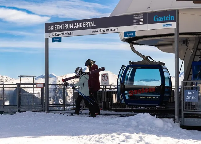 מלון Thermenhotel Krone - Inklusive Felsentherme