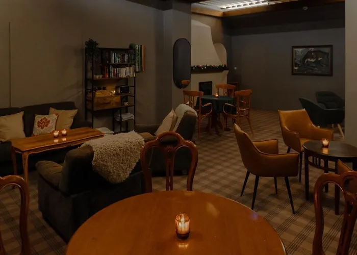 Thermenhotel Krone - Inklusive Felsentherme מלון *